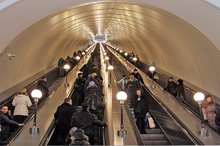 метро Международная эскалатор